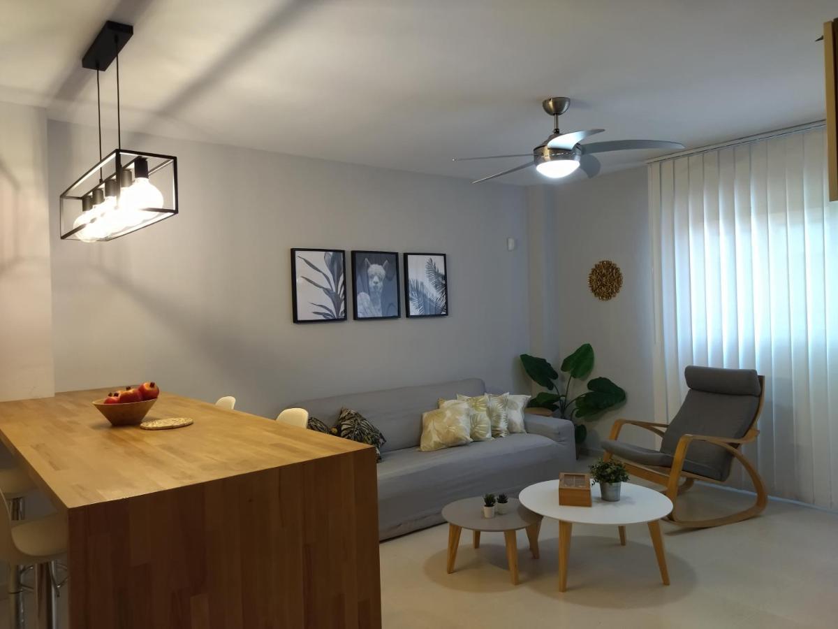 Apartmán Carme L'L'Hospitalet de l'Infant Exteriér fotografie